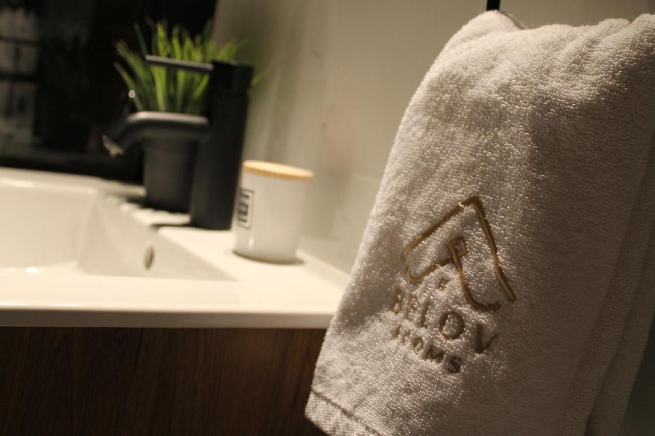 Belov Rooms And Apartments Демир Капия Екстериор снимка