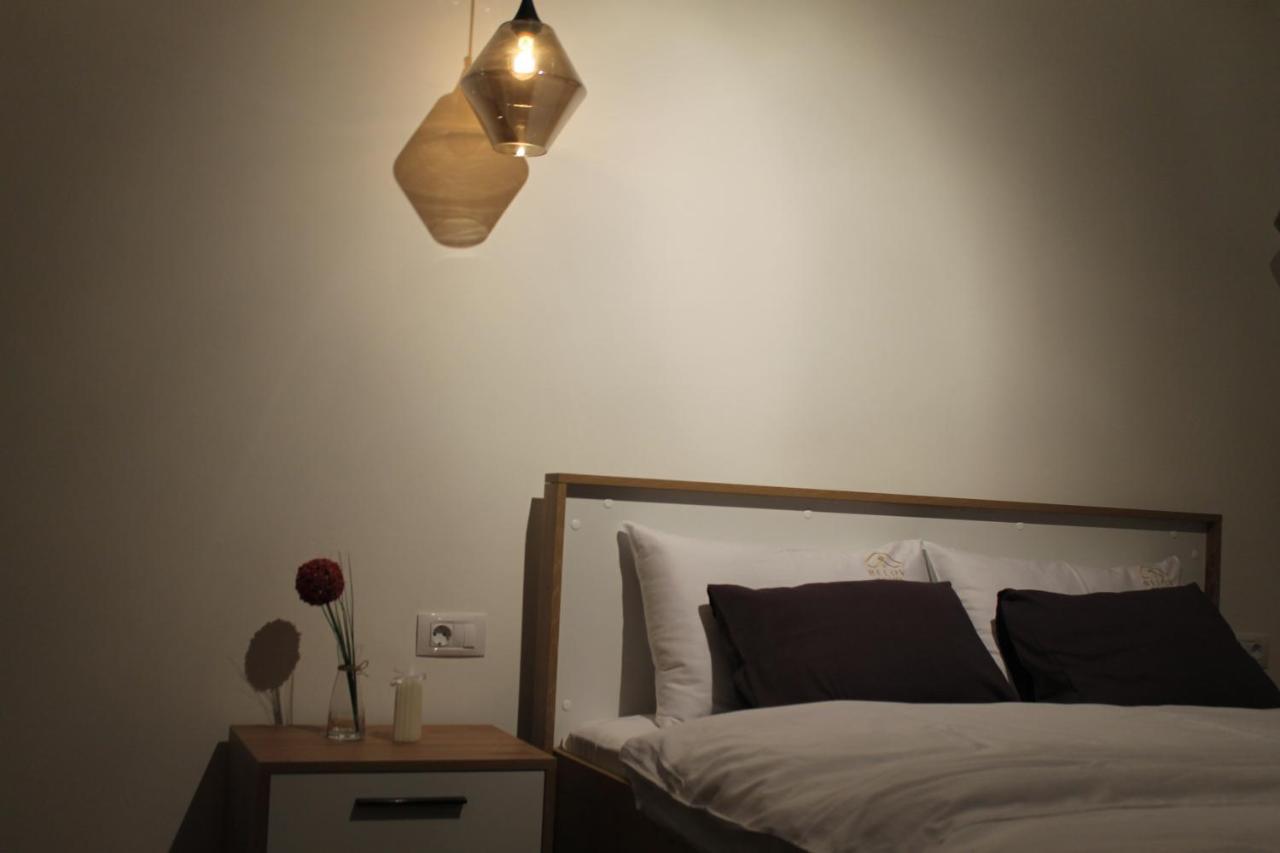 Belov Rooms And Apartments Демир Капия Екстериор снимка